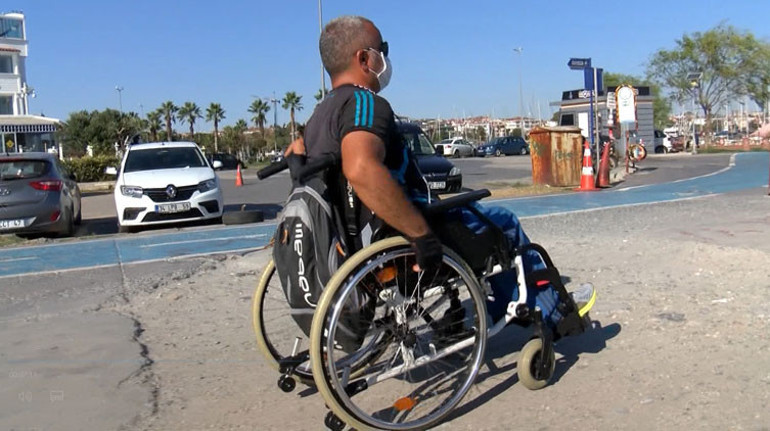 Florya sahilinde bakımsız yaya ve bisiklet yolu isyanı