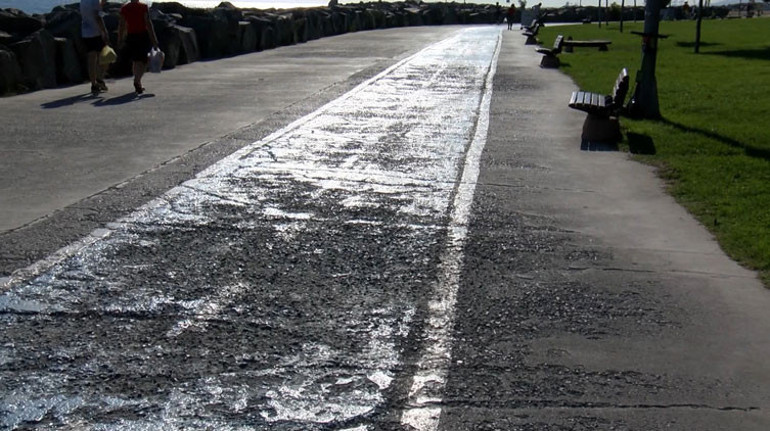 Florya sahilinde bakımsız yaya ve bisiklet yolu isyanı