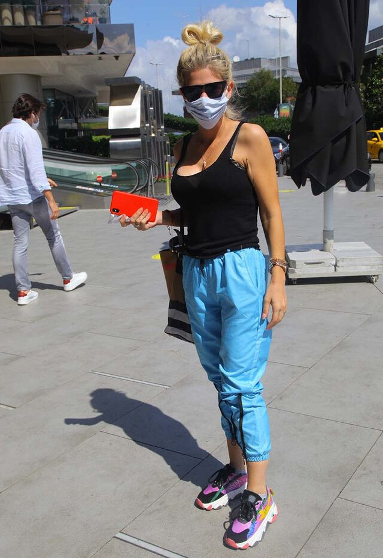 Damla Ersubaşı: TV projem ertelendi