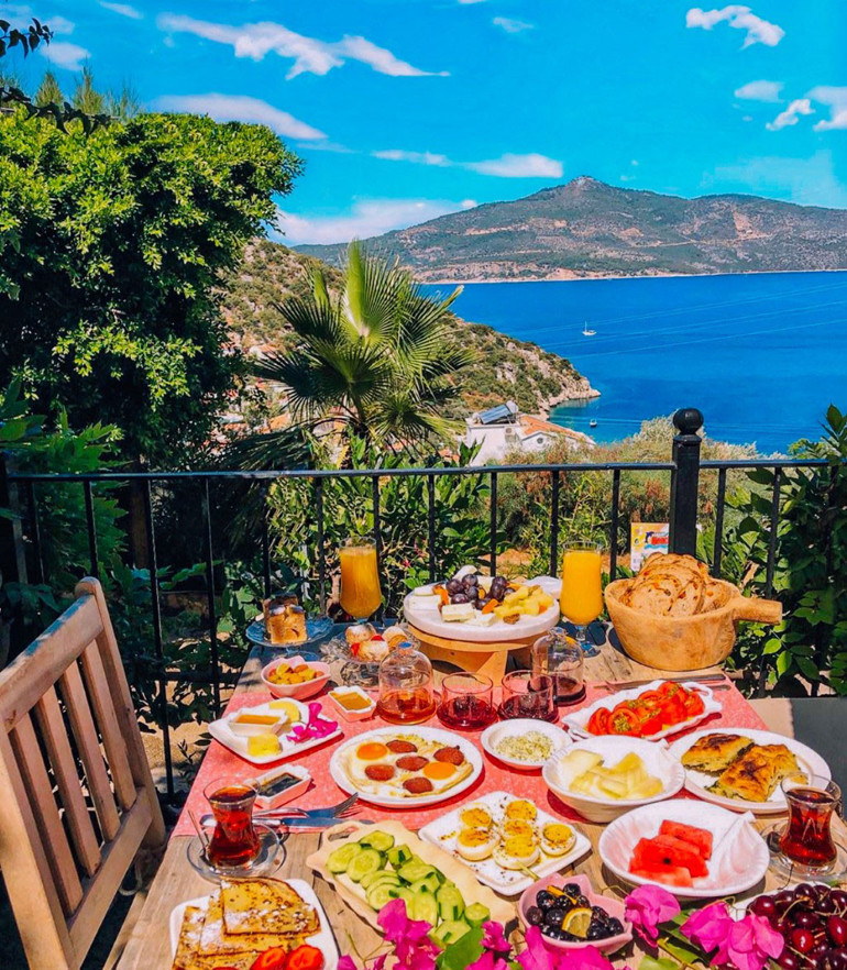 Kalkan yeme-içme rehberi