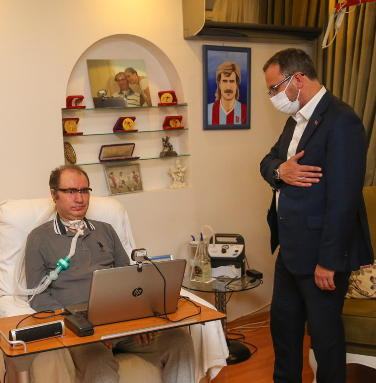 Bakan Kasapoğlundan ALS hastası İsmail Gökçeke ziyaret