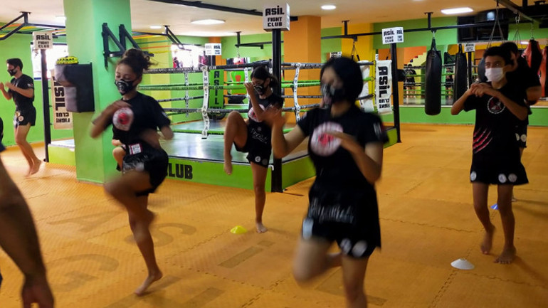 Antalyadaki  Muaythai 10. Khan terfi sınavına yoğun ilgi