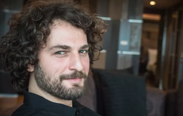 Birkan Sokullu kimdir, kaç yaşında ve nereli Masumlar Apartmanının Hanı Birkan Sokullu ile ilgili bilgiler