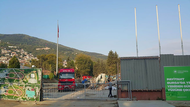 Hatıralar Teker Teker Yerle Yeksan