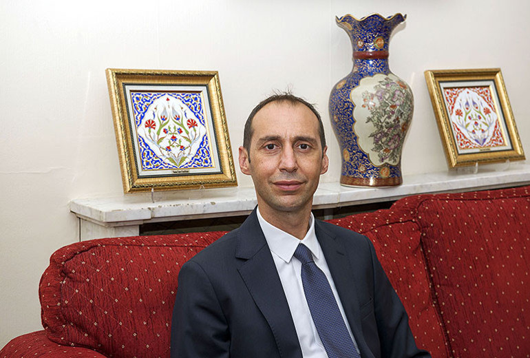 Yeni başkonsolostan ilk mesaj: Kapılarımız size her zaman açık