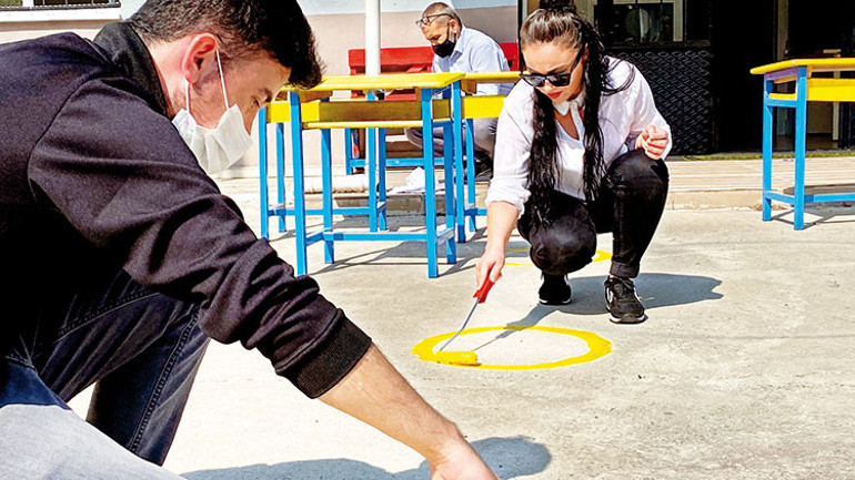 Mini mini birleri heyecanla bekliyoruz