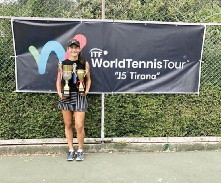 Balkondaki ‘Kırmızıgül’ sürprizi