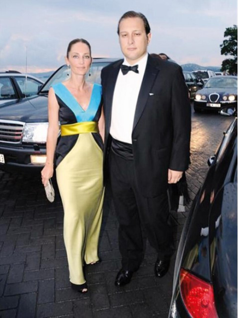 Balkondaki ‘Kırmızıgül’ sürprizi