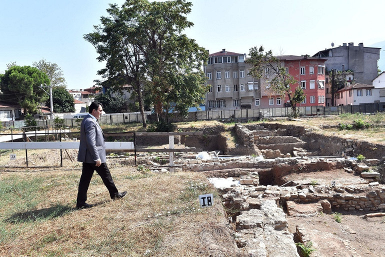 Eski Bursa adım adım ortaya çıkıyor