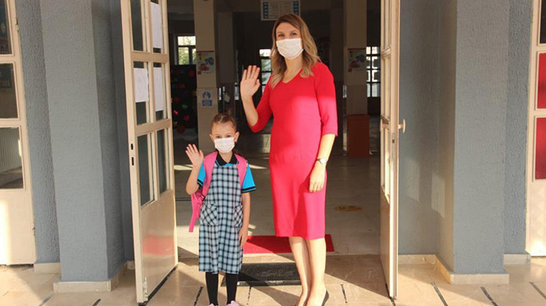 Eğitim yüz yüze, oyunlar temassız