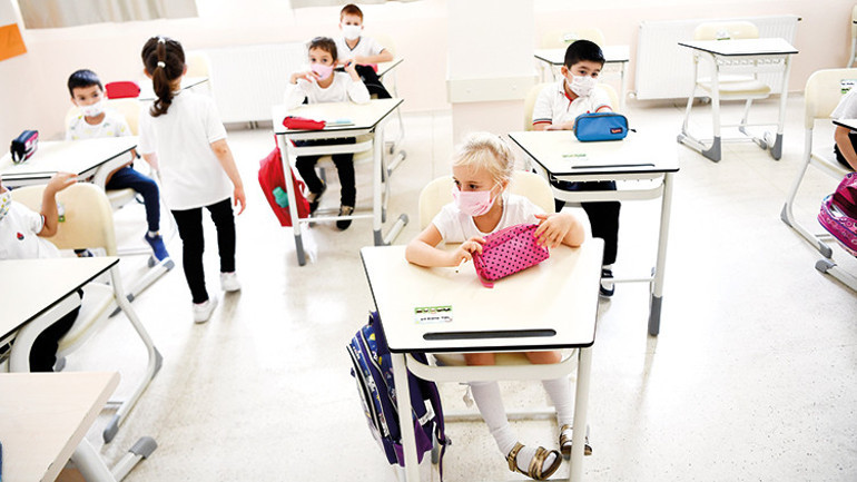 Okul, veli ve öğrenciye ayrı rehber: Elif ve Alp yol gösterecek