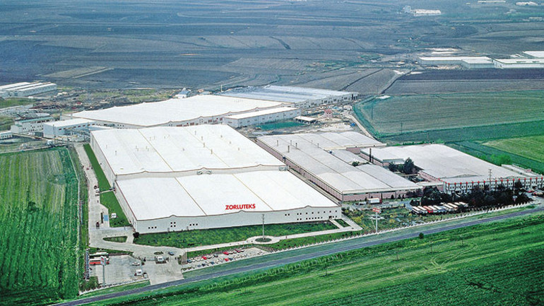 Pet şişeleri giyeceğiz