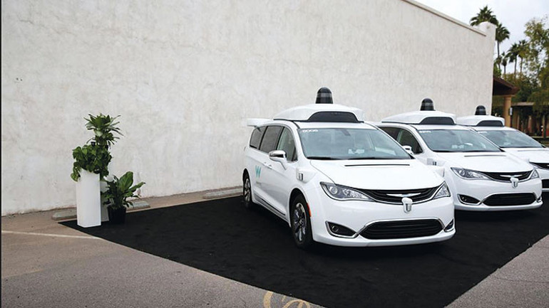 Otonom taksiler yola çıkıyor