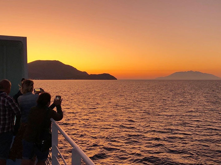 Gökçeada’da bitmeyen yaz