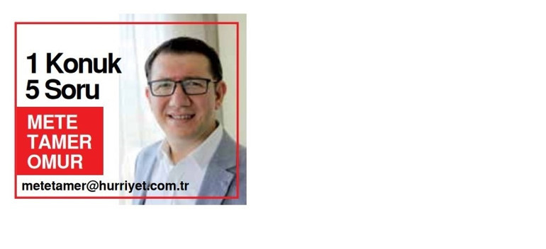 Evim, kedim ve dostlarımla yuvamda, ait olduğum yerdeyim