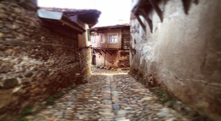 Uludağın eteklerinde 700 yıllık Osmanlı köyü: Cumalıkızık