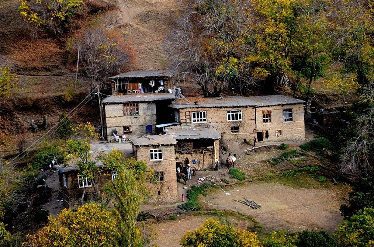 Saklı cennet Hizan, görenleri kendine hayran bırakıyor