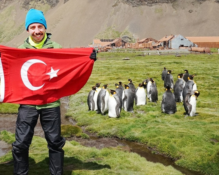 Kuş dedektifi Kovid-19 salgınından bunalanları doğaya davet etti