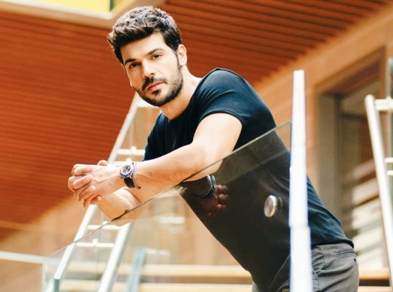 Genç âşıklar ‘ev’lendi