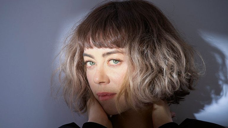 Hayata bir adım at, o sana koşa koşa gelir