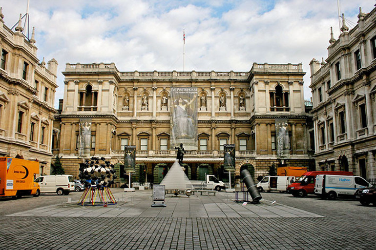 ‘Ruhun yalnızlığı’ Britanya Kraliyet Sanat Akademisi’nde