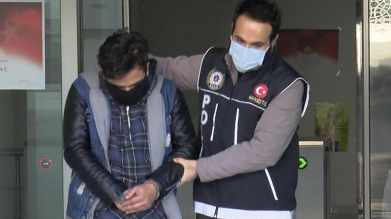 Ankara Polisi, Avustralyaya gönderilecek yorganda 8 kilo uyuşturucu buldu