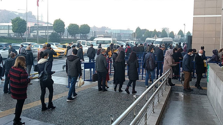 İstanbul Adalet Sarayında HES kodu kuyruğu