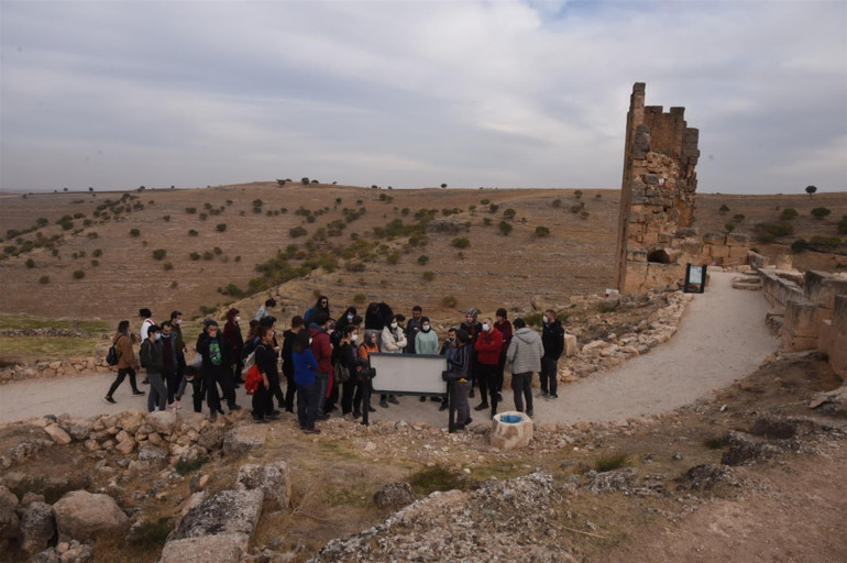 Pandemiye rağmen Zerzevana ziyaretçi akını