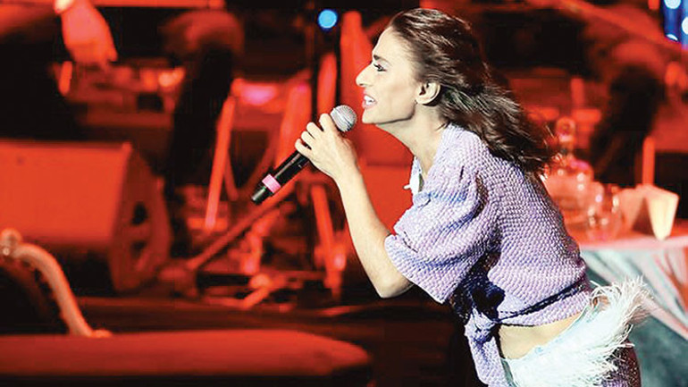 Evden çıkmadan konser havası