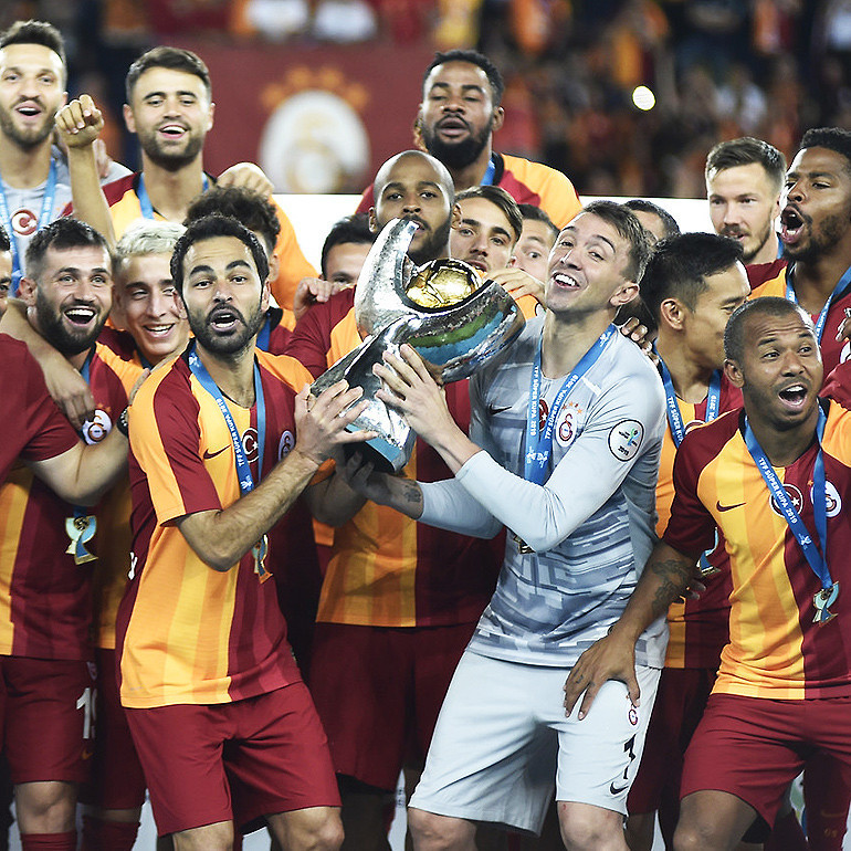 Galatasarayda tarihi ilkler İlk 14 maç, Fatih Terim, Muslera...