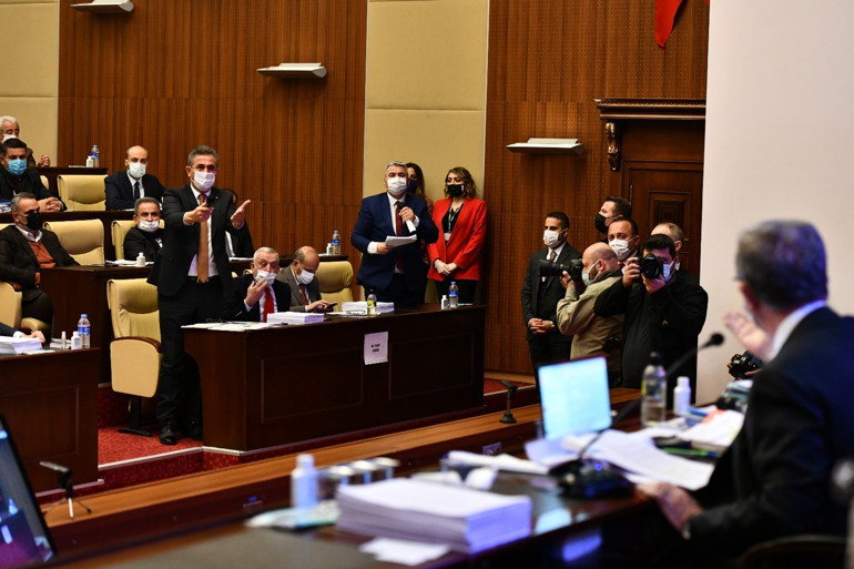 Pandemi gölgesinde bir yıl nasıl geçti