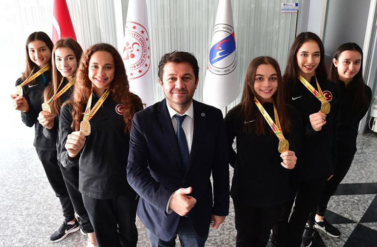 Spor coşkusuna virüs bulaştı
