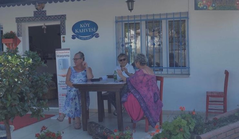 Türkiye ve Avrupa Güzeli Nazlı Deniz Kuruoğlu: Sokak süpürdüm, çöp kovası boyadım