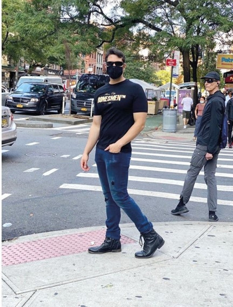 Bonesmen’den ilk mağaza Bodrum’a