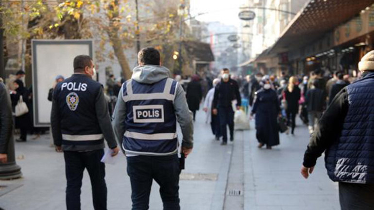 Gaziantepte çarşılarda yoğunluk