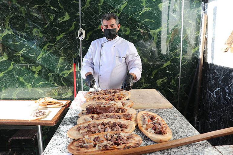 Siirt’in damak çatlatan lezzeti: Büryan kebabı