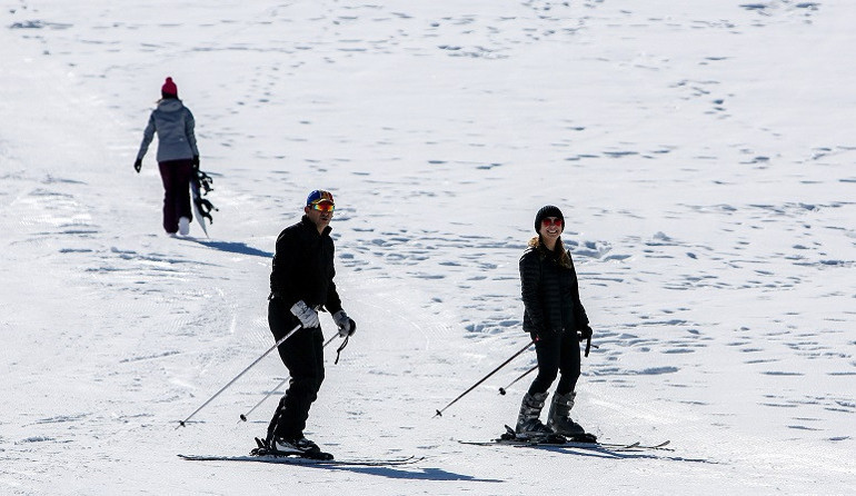 Yarıyıl tatilinin gözdesi kayak merkezleri