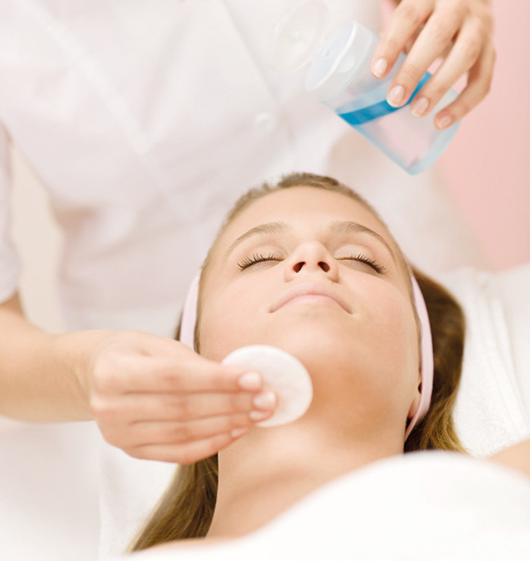 Kışa özel cilt bakım önerileri... Dermatolog Dr. Neslihan DOLAR yazdı