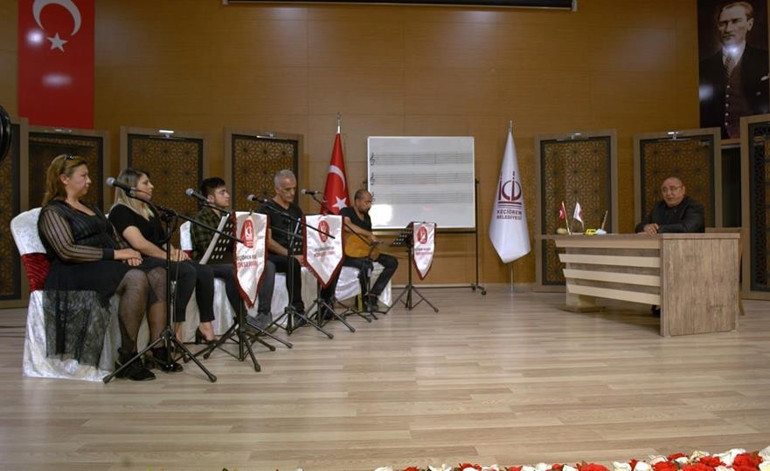 Çevrim içi koro dersi