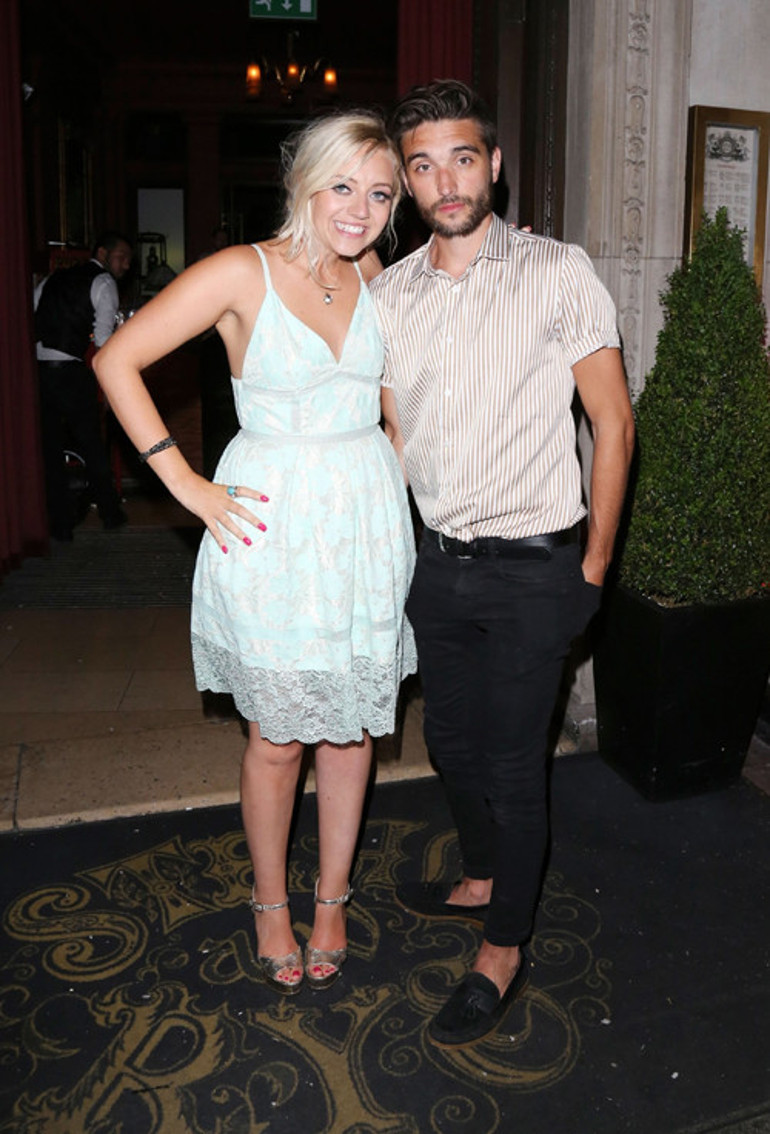 Beyninde tümör olduğunu açıklamıştı: İkinci bebeği de doğdu, mücadeleye devam