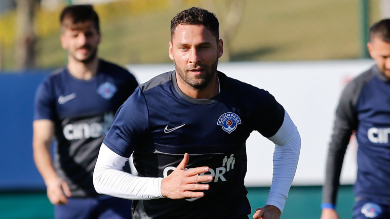 Kasımpaşanın konuğu Hatayspor İç sahada son 5 maçta 4 mağlubiyet...