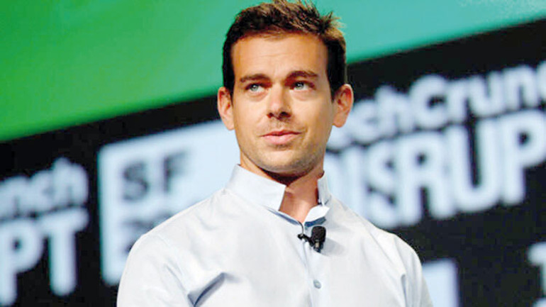 Yeni süper güç sosyal medya mı