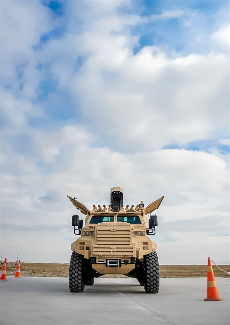 Türk zırhlısı Ejder havan topu atacak
