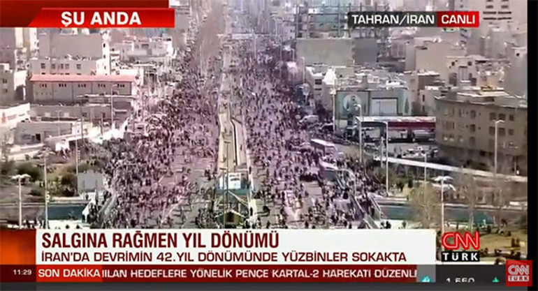 Binlerce insan sokaklara koştu... İran devrimi 42. yılı kutlamalarında koronavirüs unutuldu