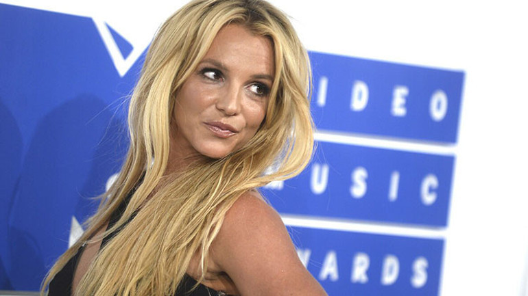 Britneyi Serbest Bırakın Pop yıldızı, babasına karşı...