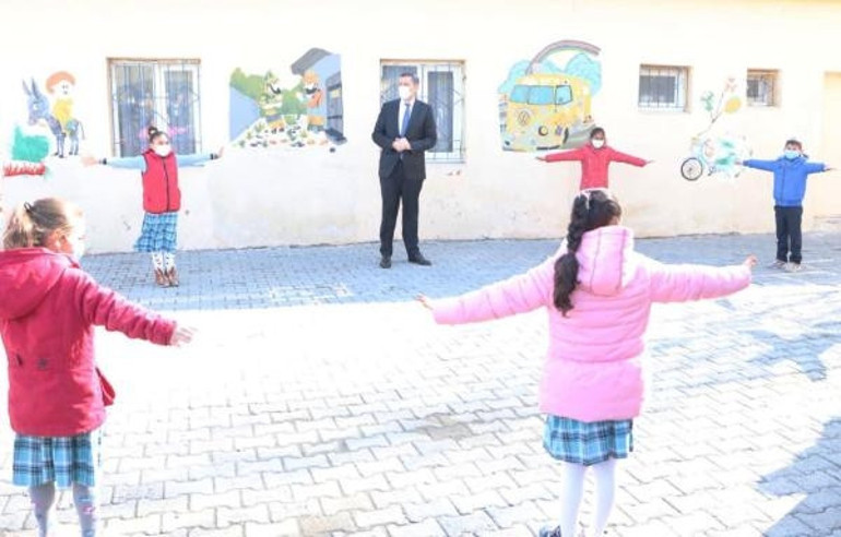 Öğretmenlere aşılama ne zaman yapılacak MEBden Resmi açıklama geldi