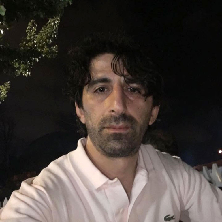Polis bu resimle katili arıyor