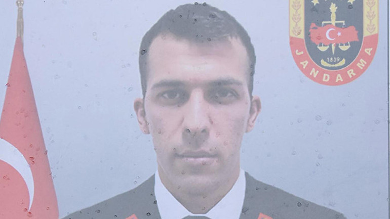 Eskişehir şehidini gözyaşlarıyla son yolculuğuna uğurladı