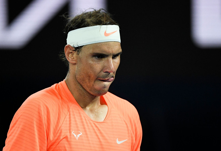 Avustralya Açıkta Stefanos Tsitsipas sürprizi Rafael Nadal, kariyerinde 2. kez...