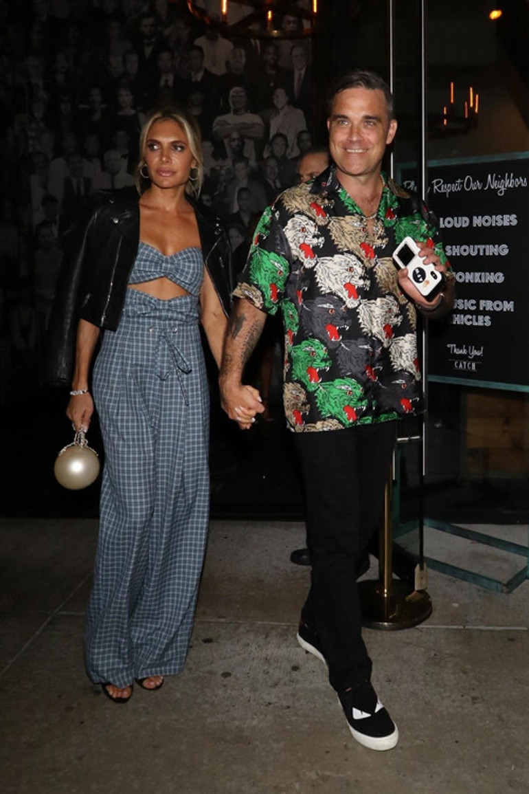 İstanbul sosyetesinin en güzel kızıydı, evlendi ve kontes oldu